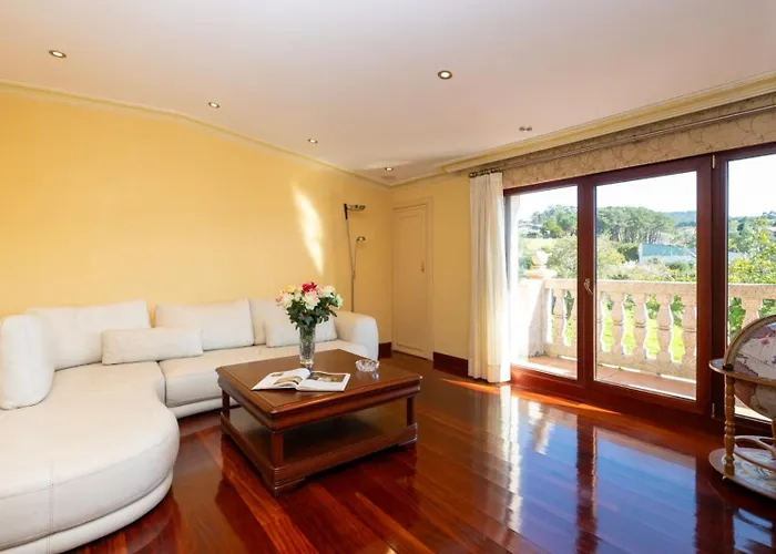 Abetos Panxon 빌라